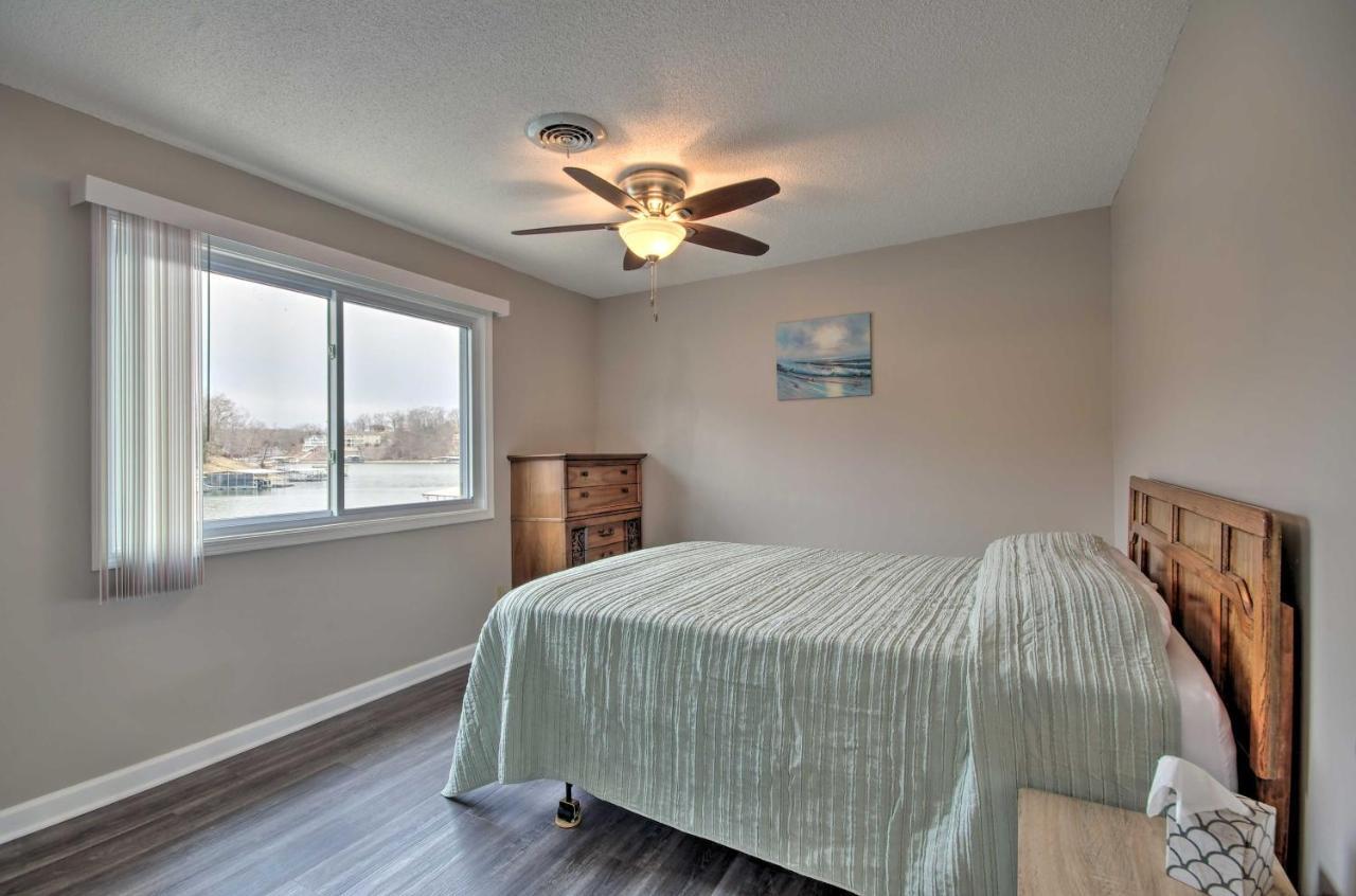 Vila On-The-Water Retreat With Dock Pet Friendly! Lake Ozark Exteriér fotografie